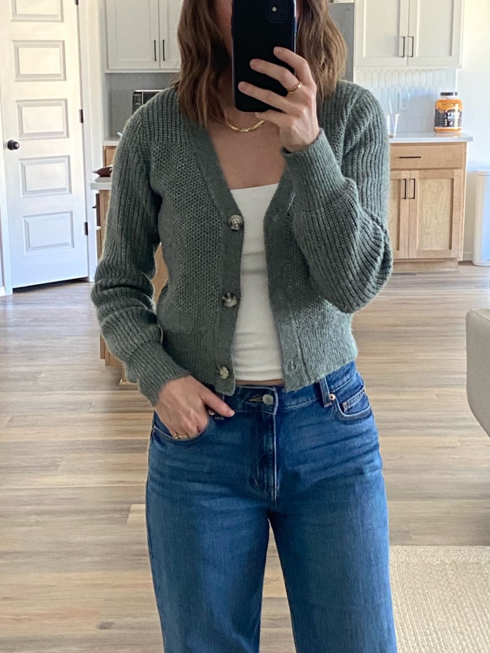 Sincerely Jules Olive Green V-Neck Cropped Button Cardigan XS 🤍💚